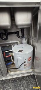 2005 Uxt-8.514ta35 Concession Trailer Triple Sink Iowa for Sale