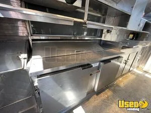 2005 Va - Frht All-purpose Food Truck Floor Drains Texas Diesel Engine for Sale