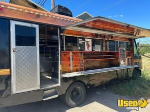 2005 Va - Frht All-purpose Food Truck Stainless Steel Wall Covers Texas Diesel Engine for Sale