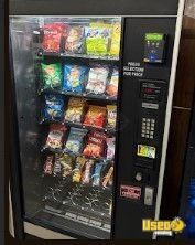 2005 Vending Combo 6 Illinois for Sale
