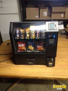 2005 Wittern/usi Model 3003 9 Select Soda Vending Machines Pennsylvania for Sale