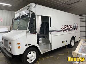 2005 Work Horse All-purpose Food Truck Indiana Gas Engine for Sale