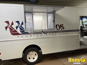 2005 Work Horse All-purpose Food Truck Stainless Steel Wall Covers Indiana Gas Engine for Sale