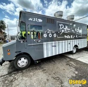 2005 Chevrolet Workhorse All-Purpose Food Truck w/ HCD Insignia + Pro Fire System for Sale in California!