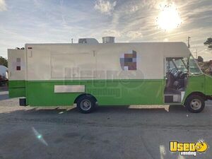 2005 Workhorse All-purpose Food Truck Concession Window South Carolina Gas Engine for Sale
