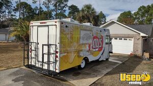 2005 Workhorse All-purpose Food Truck Prep Station Cooler Florida Diesel Engine for Sale