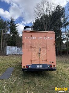 2005 Workhorse All-purpose Food Truck Prep Station Cooler New York for Sale