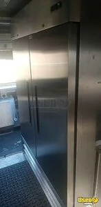 2005 Workhorse All-purpose Food Truck Stainless Steel Wall Covers New York for Sale