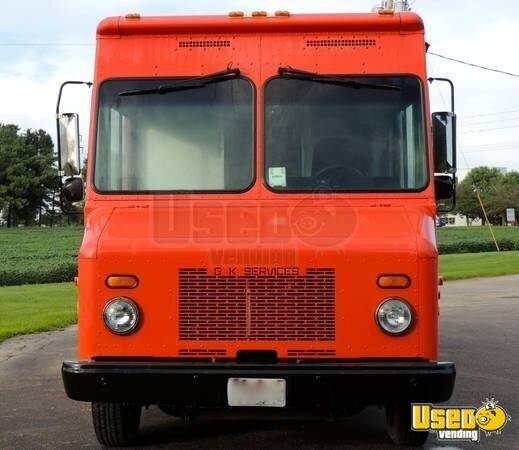 2005 Workhorse Barbecue Food Truck Ohio Gas Engine for Sale