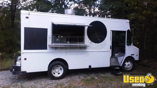 2005 Workhorse Food Truck Tennessee Gas Engine for Sale 2005 Workhorse Food Truck Tennessee Gas Engine for Sale