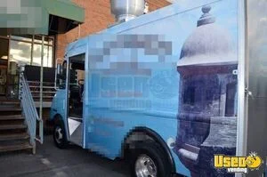 2005 Workhorse P30 Step Van Kitchen Food Truck All-purpose Food Truck Insulated Walls Virginia Gas Engine for Sale