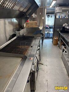 2005 Workhorse P42 All-purpose Food Truck Deep Freezer North Carolina Diesel Engine for Sale