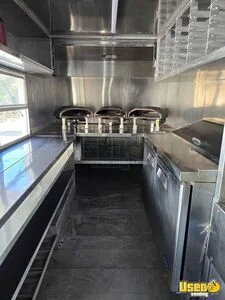 2005 Workhorse Pizza Food Truck Concession Window Florida for Sale