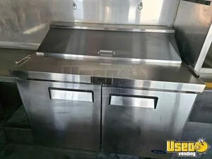 2005 Workhorse Pizza Food Truck Triple Sink Florida for Sale