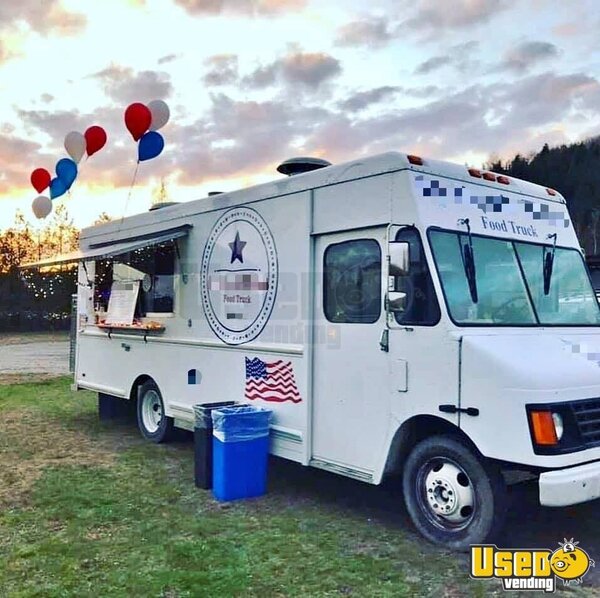 2005 Workhorse Step Van Kitchen Food Truck All-purpose Food Truck Vermont Gas Engine for Sale