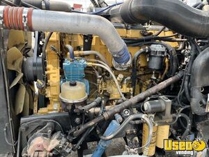 2006 379 Peterbilt Semi Truck 21 Michigan for Sale