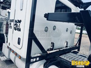 2006 379 Peterbilt Semi Truck 4 Michigan for Sale