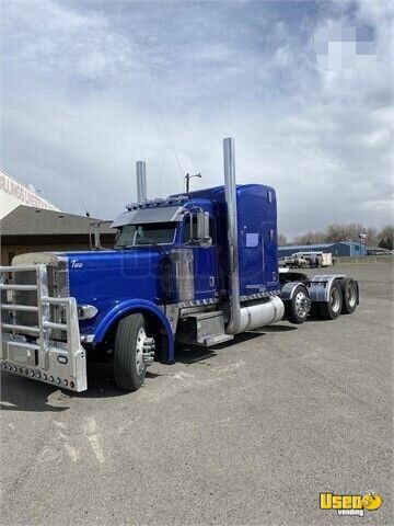 2006 379 Peterbilt Semi Truck Montana for Sale