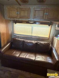 2006 4 Horse Trailer 4-horse Lq Trailer Hay Pod Texas for Sale