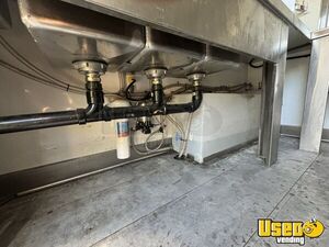 2006 450 All-purpose Food Truck Insulated Walls Arizona Gas Engine for Sale