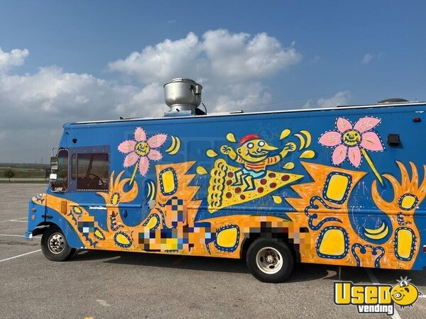 2006 450 Kitchen Food Truck All-purpose Food Truck Texas Gas Engine for Sale