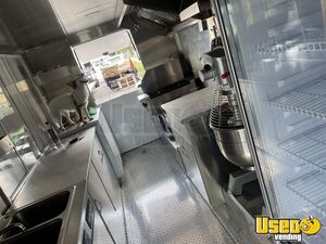 2006 All-purpose Food Truck All-purpose Food Truck Insulated Walls Florida Gas Engine for Sale