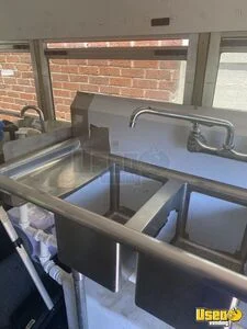 2006 All Purpose Food Truck All-purpose Food Truck Oven Tennessee Gas Engine for Sale