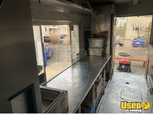 2006 Box Truck All-purpose Food Truck Cabinets Pennsylvania Gas Engine for Sale