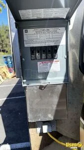 2006 C5500 All-purpose Food Truck Fryer California Gas Engine for Sale