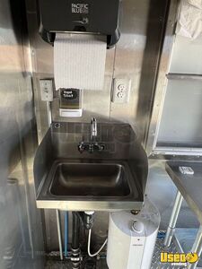 2006 Chassis Bakery Food Truck Exhaust Hood Colorado Diesel Engine for Sale