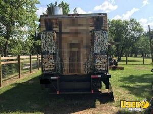 2006 Chevy All-purpose Food Truck Stainless Steel Wall Covers Texas Gas Engine for Sale