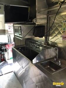 2006 Chevy All-purpose Food Truck Surveillance Cameras Texas Gas Engine for Sale