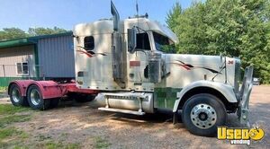2006 Classic Freightliner Semi Truck Minnesota for Sale