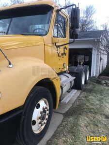 2006 Columbia Freightliner Semi Truck 2 Ohio for Sale