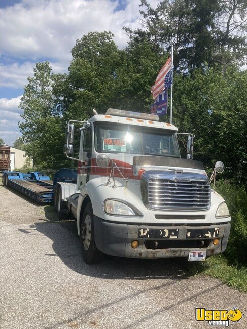 2006 Columbia Freightliner Semi Truck Ohio for Sale