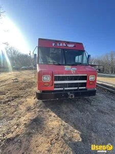 2006 Commercial Chassis All-purpose Food Truck Diamond Plated Aluminum Flooring Oklahoma Gas Engine for Sale