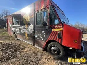 2006 Commercial Chassis All-purpose Food Truck Oklahoma Gas Engine for Sale