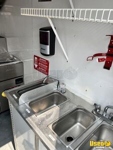 2006 Commercial Trailer Kitchen Food Trailer Refrigerator Ohio for Sale