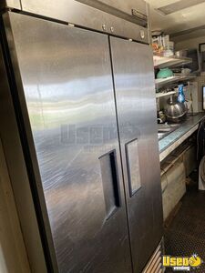 2006 Custom Gooseneck Bbq Food Trailer Barbecue Food Trailer Bathroom Texas for Sale