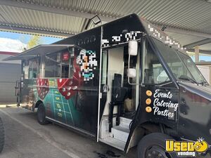2006 Diesel Mt45 Bakery Food Truck Generator Nevada Diesel Engine for Sale