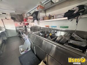 2006 Diesel Mt45 Bakery Food Truck Interior Lighting Nevada Diesel Engine for Sale