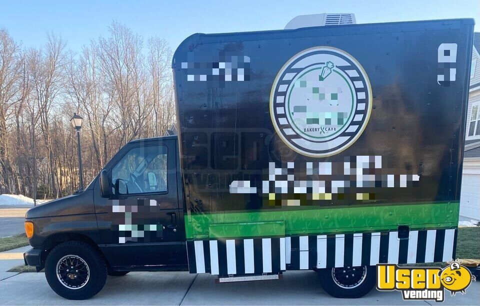 Ready to Serve Used 2006 Ford E250 Bakery and Dessert Food Truck for