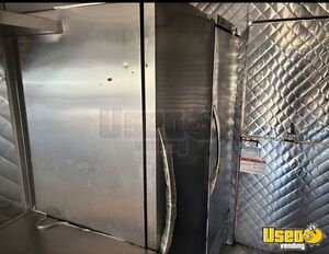 2006 E-350 All-purpose Food Truck Exterior Customer Counter California Gas Engine for Sale