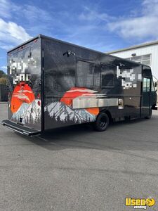 2006 28' Ford E350 All-Purpose Food Truck Mobile Food Unit w/ Pro Fire System for Sale in Washington!