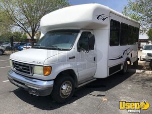 2006 E-350 Shuttle Bus Air Conditioning New Mexico Gas Engine for Sale