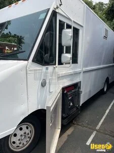 2006 E-350 Step Van All-purpose Food Truck Insulated Walls Florida Gas Engine for Sale