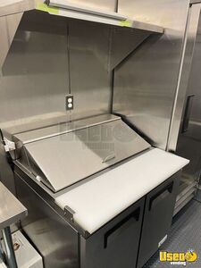 2006 E-350 Step Van All-purpose Food Truck Prep Station Cooler Florida Diesel Engine for Sale