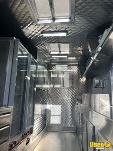 2006 E-450 Catering Food Truck Warming Cabinet California Gas Engine for Sale