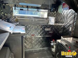 2006 E-450 Kitchen Food Truck All-purpose Food Truck Exterior Customer Counter Texas Diesel Engine for Sale