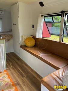 2006 E-450 Skoolie Bus Skoolie Electrical Outlets Hawaii for Sale